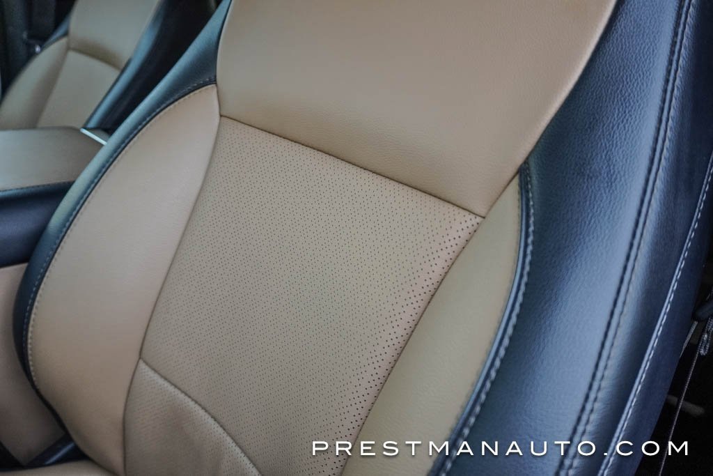 Used 2025 Ford F250 Lariat w/ Chrome Package image 30