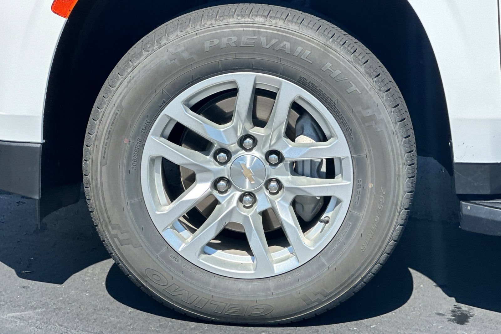 Used 2024 Chevrolet Tahoe LT RWD image 44