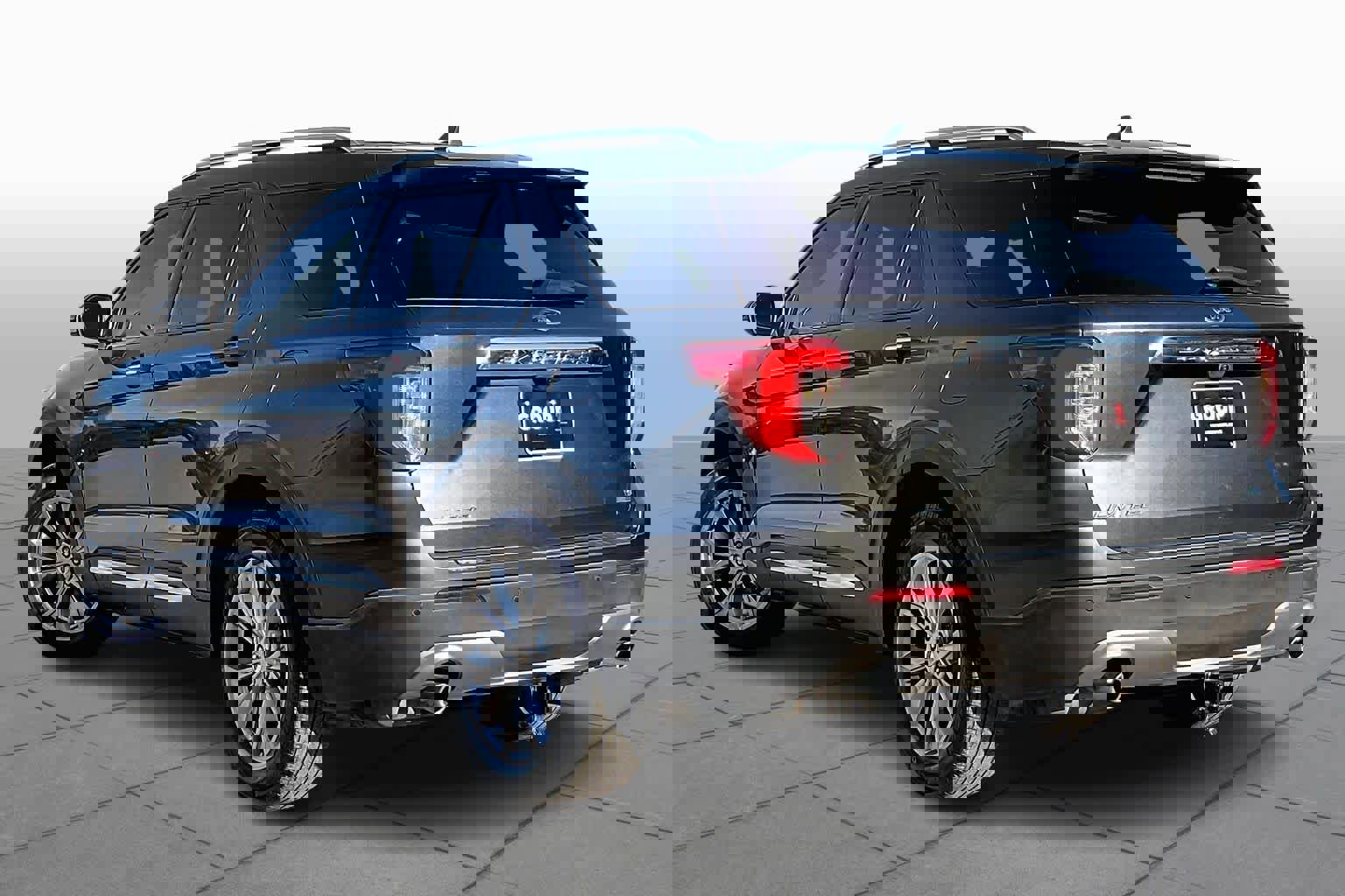 Used 2020 Ford Explorer Limited image 11