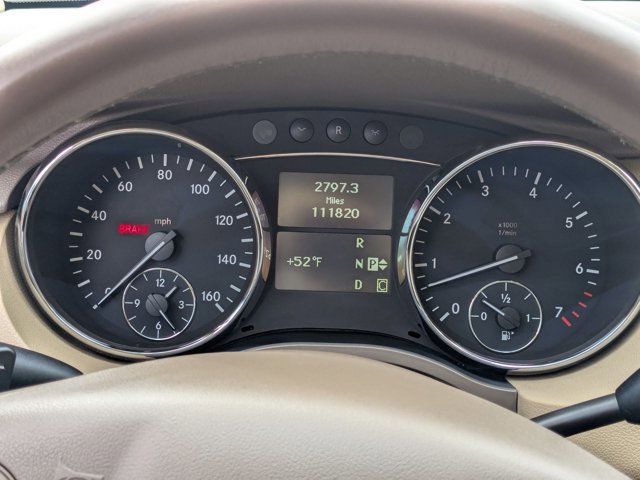 Used 2010 Mercedes-Benz R 350 4MATIC image 10