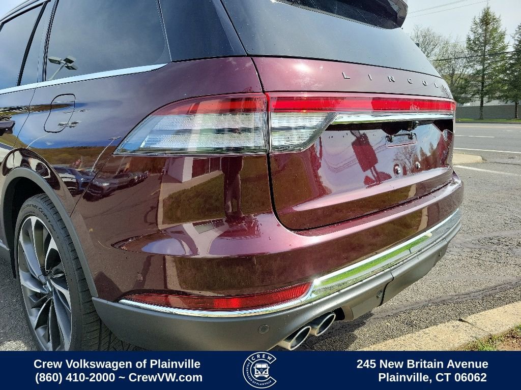 Used 2020 Lincoln Aviator Reserve w/ Equipment Group 202A AWD/4WD image 30