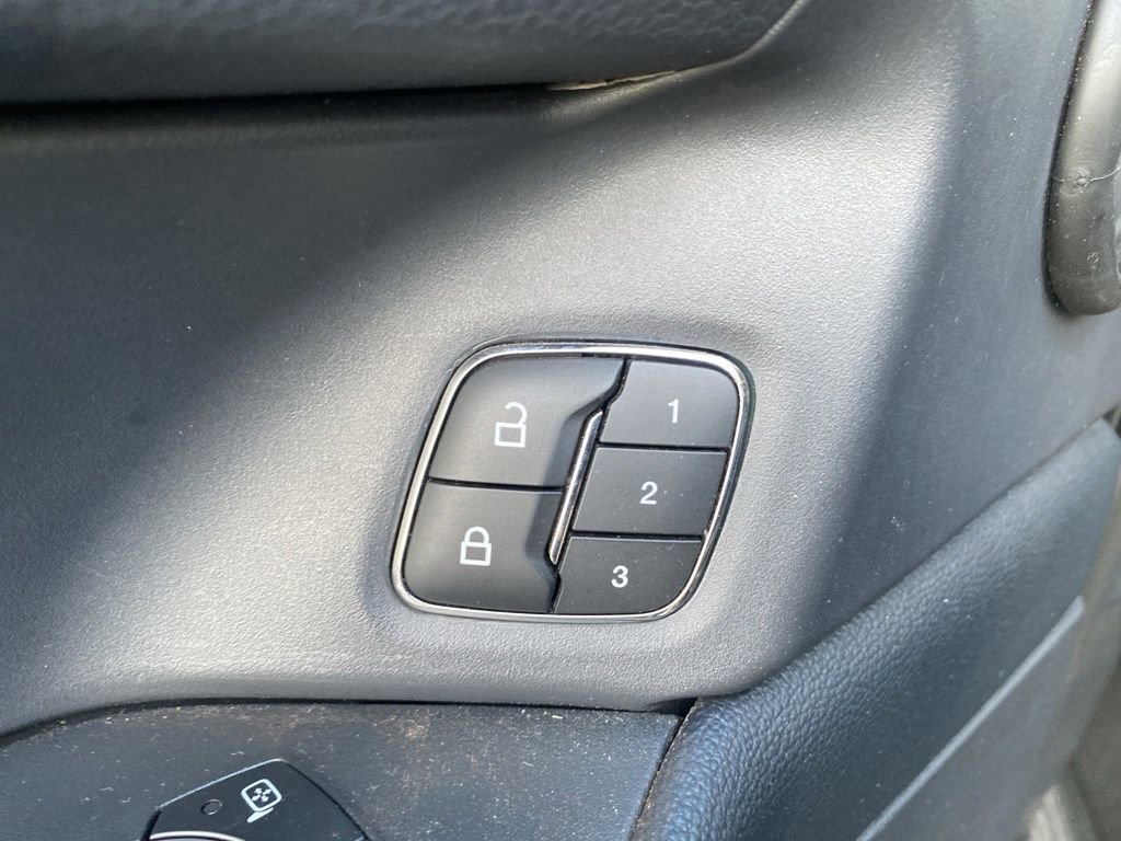 Used 2024 Ford Expedition Max XLT image 12