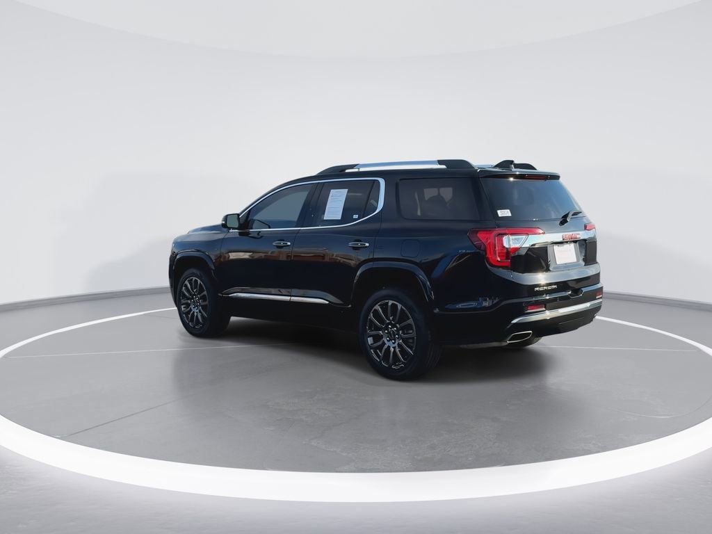 Used 2023 GMC Acadia Denali w/ Black Diamond Edition image 6