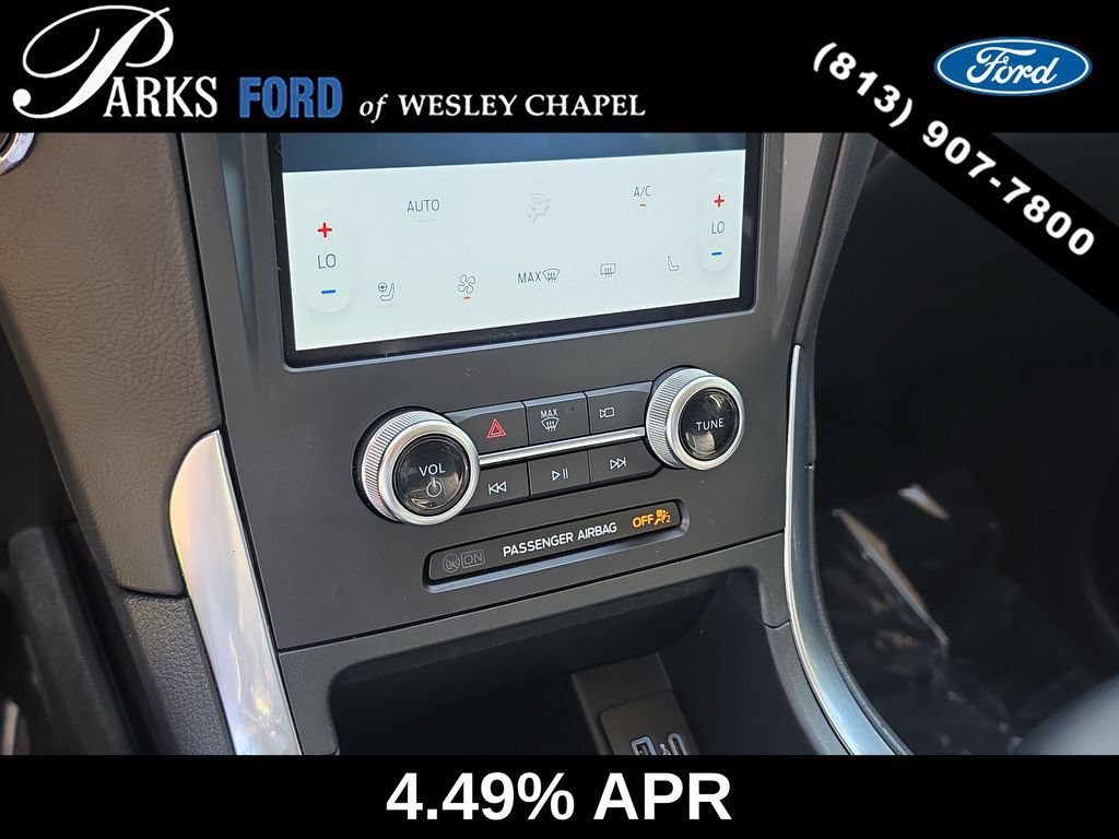 Certified 2024 Ford Edge Titanium AWD/4WD image 24
