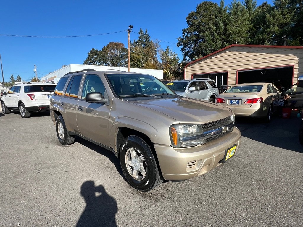 Used 2006 Chevrolet TrailBlazer LS w/ LS Preferred Equipment Group image 3