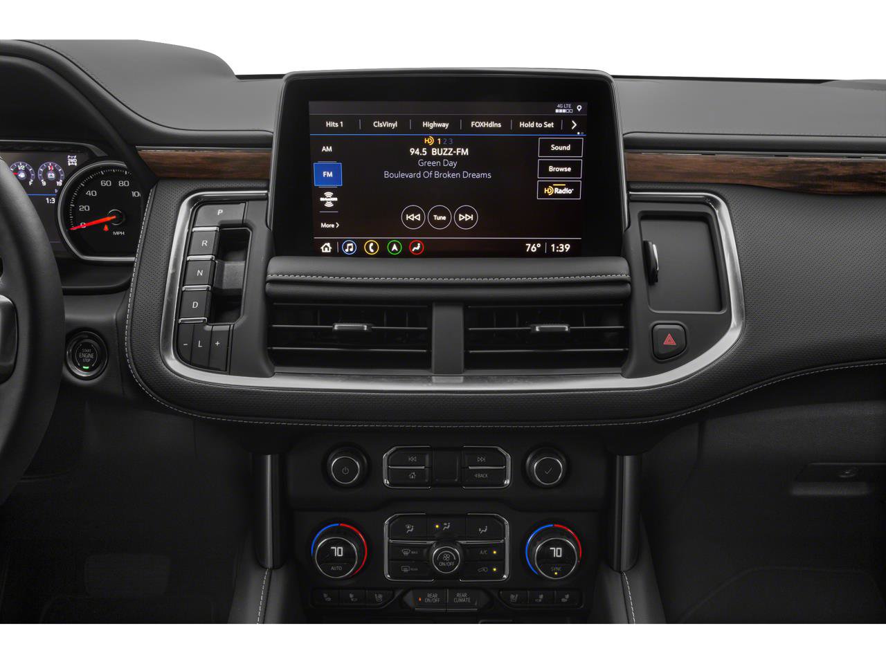 Certified 2024 Chevrolet Suburban Premier AWD/4WD image 10