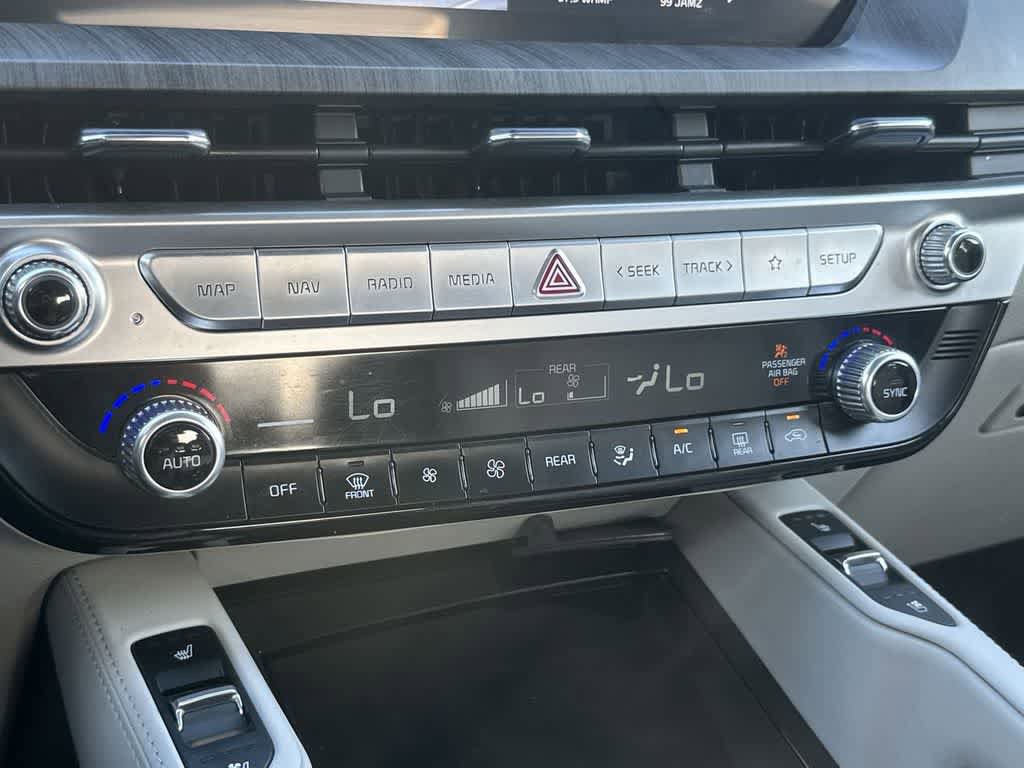 Used 2023 Kia Telluride EX w/ EX Captain's Chair Package FWD image 20