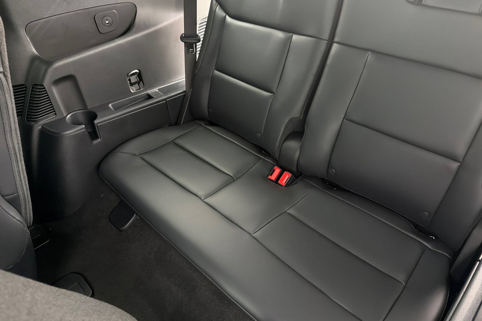 New 2026 Ford Explorer Tremor w/ Tremor Convenience Package AWD/4WD image 17