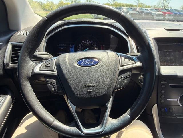 Used 2015 Ford Edge Titanium w/ Equipment Group 301A FWD image 22