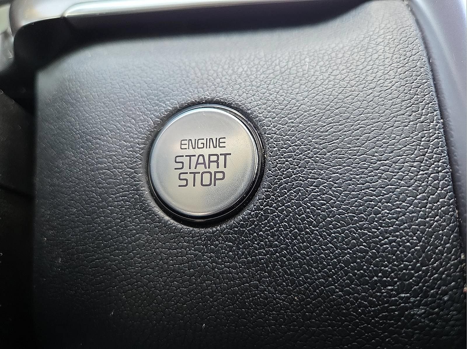 Used 2023 Kia Sorento EX AWD/4WD image 19