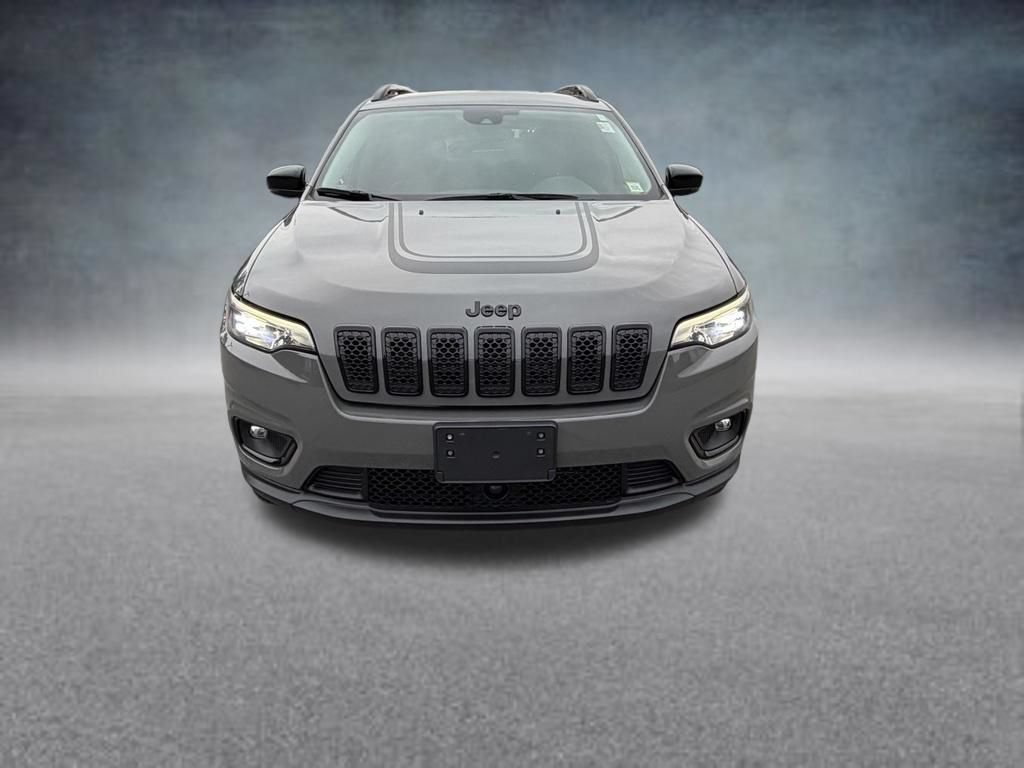 Used 2022 Jeep Cherokee Latitude AWD/4WD image 9