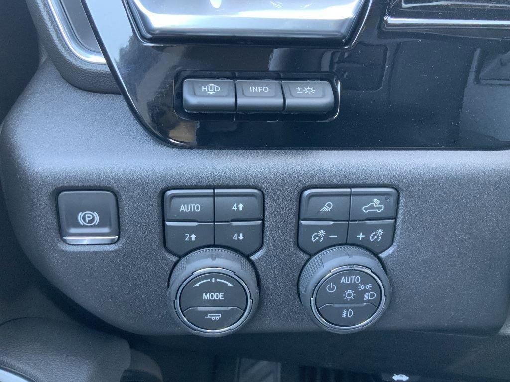 New 2026 Chevrolet Silverado 3500 LTZ w/ LTZ Premium Package image 36