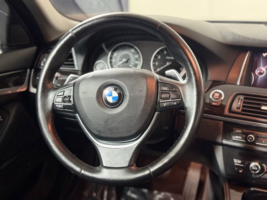 Used 2016 BMW 535i xDrive Sedan AWD/4WD image 12