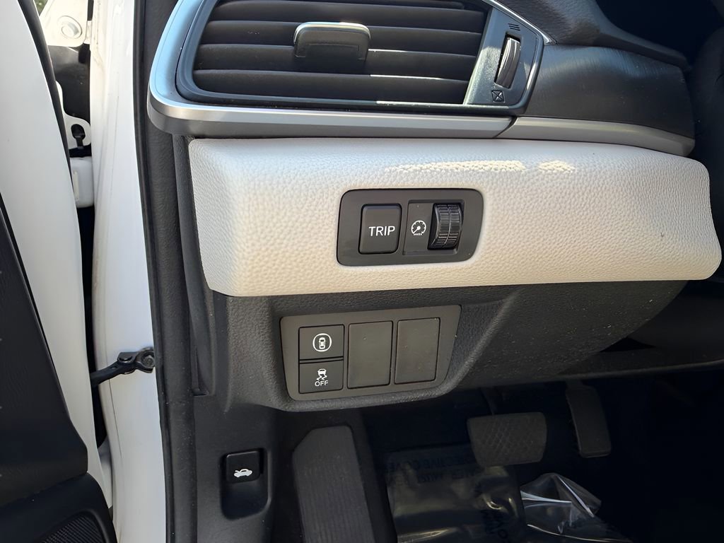 Used 2019 Honda Accord LX image 17