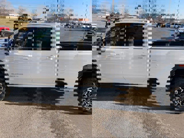 Used 2023 GMC Sierra 3500 SLE w/ SLE Convenience Package AWD/4WD image 3