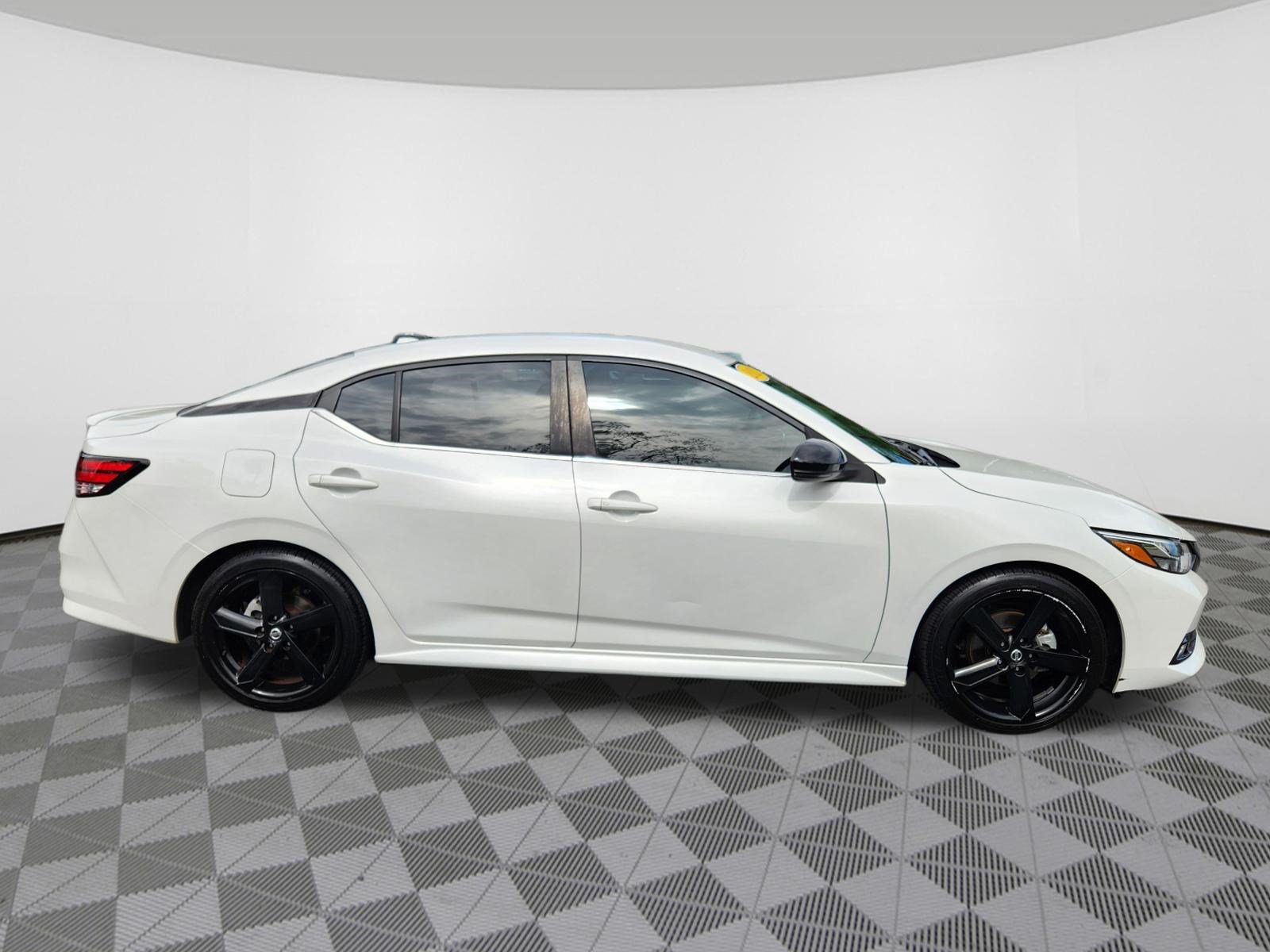 Used 2021 Nissan Sentra SR FWD image 6