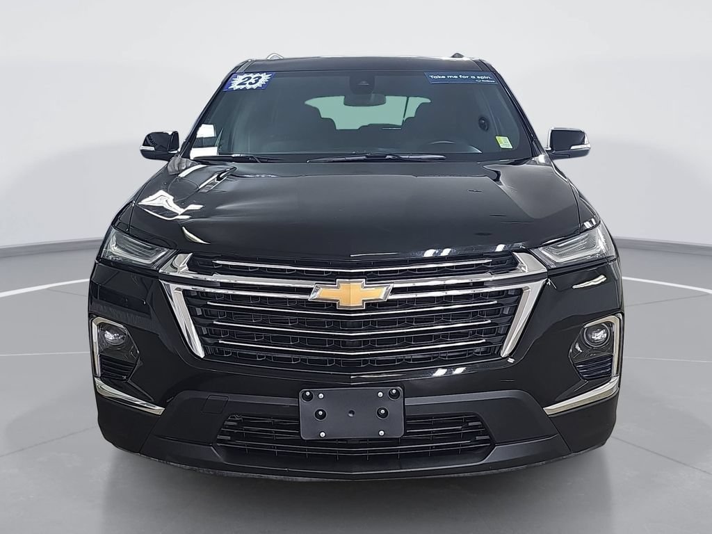 Used 2023 Chevrolet Traverse LT w/ LPO, Floor Liner Package AWD/4WD image 10