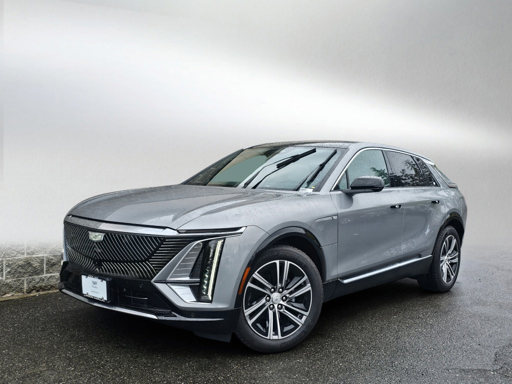 New 2026 Cadillac Lyriq Luxury AWD/4WD image 1