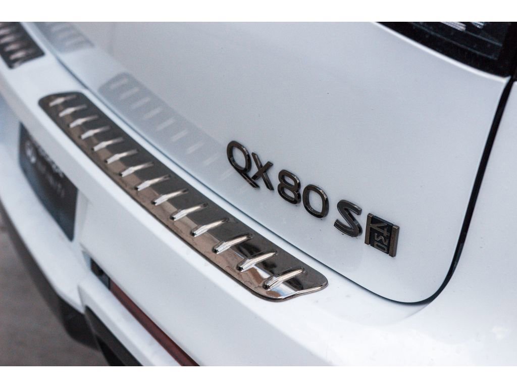 New 2026 INFINITI QX80 4WD w/ Sport Exterior Package image 3