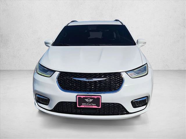 Used 2021 Chrysler Pacifica Touring-L FWD video 2