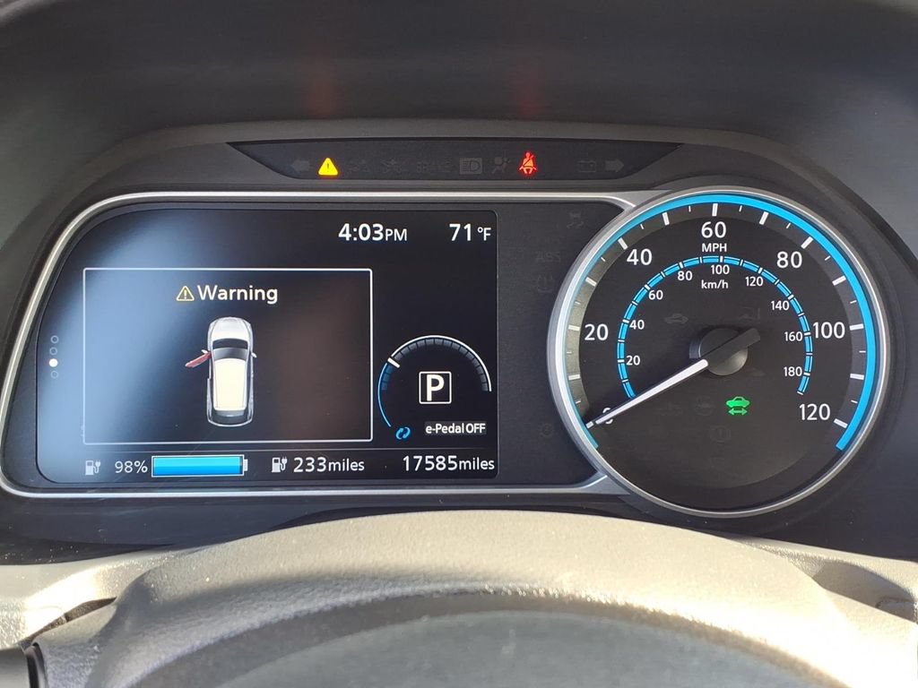 Certified 2025 Nissan Leaf SV Plus FWD image 30