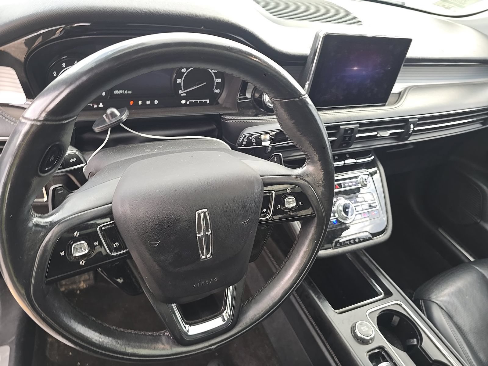 Used 2020 Lincoln Corsair AWD w/ Premium Package image 10
