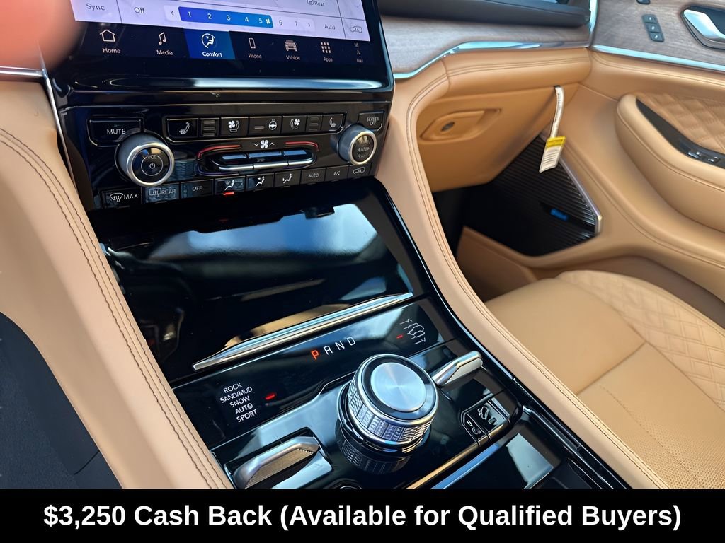 New 2025 Jeep Grand Cherokee Summit AWD/4WD image 40