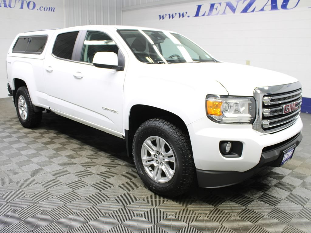 Used 2020 GMC Canyon SLE w/ Driver Alert Package AWD/4WD image 3