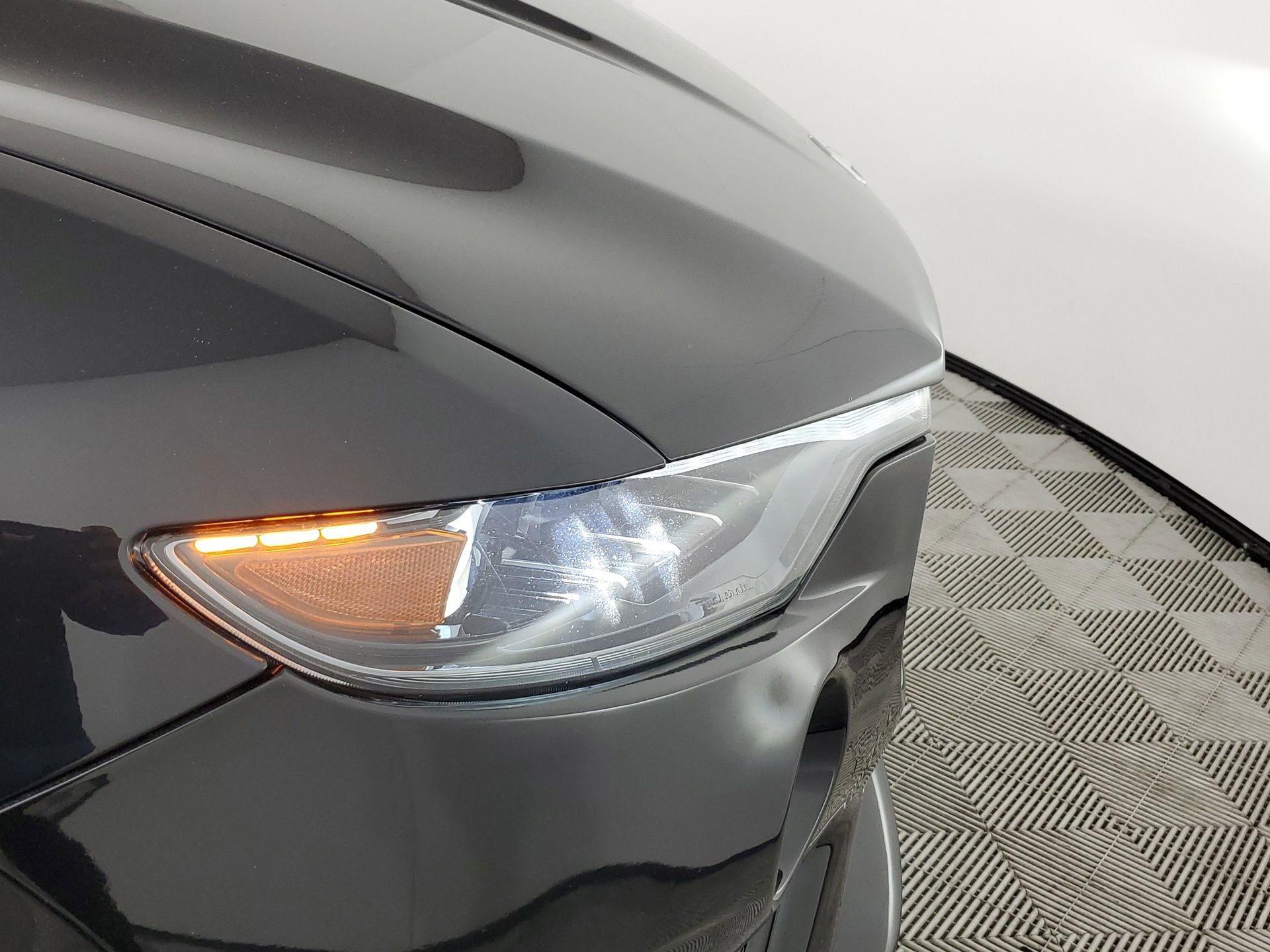 Used 2022 Maserati Levante Modena S image 24