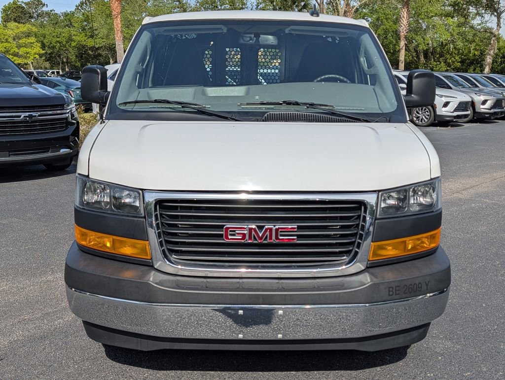 Used 2024 GMC Savana 2500 w/ Driver Convenience Package RWD image 9