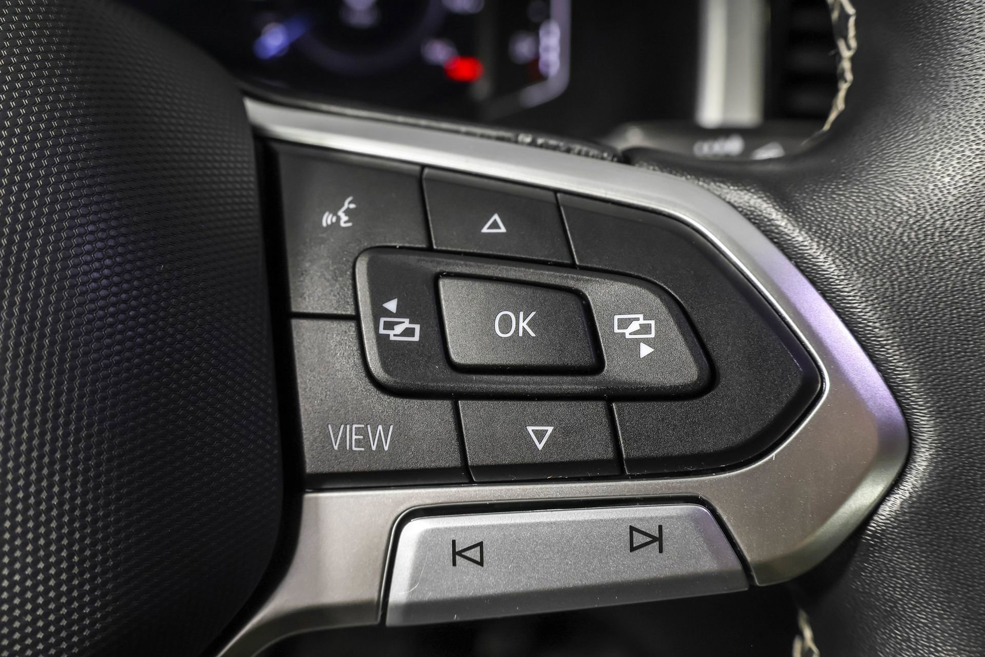 Used 2023 Volkswagen Atlas SE w/ Black Wheel Package image 29