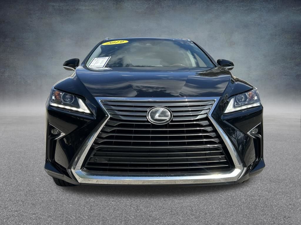 Used 2019 Lexus RX 350L FWD image 2