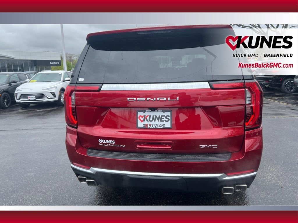 New 2026 GMC Yukon XL Denali w/ Sun & Power Step Package AWD/4WD image 4