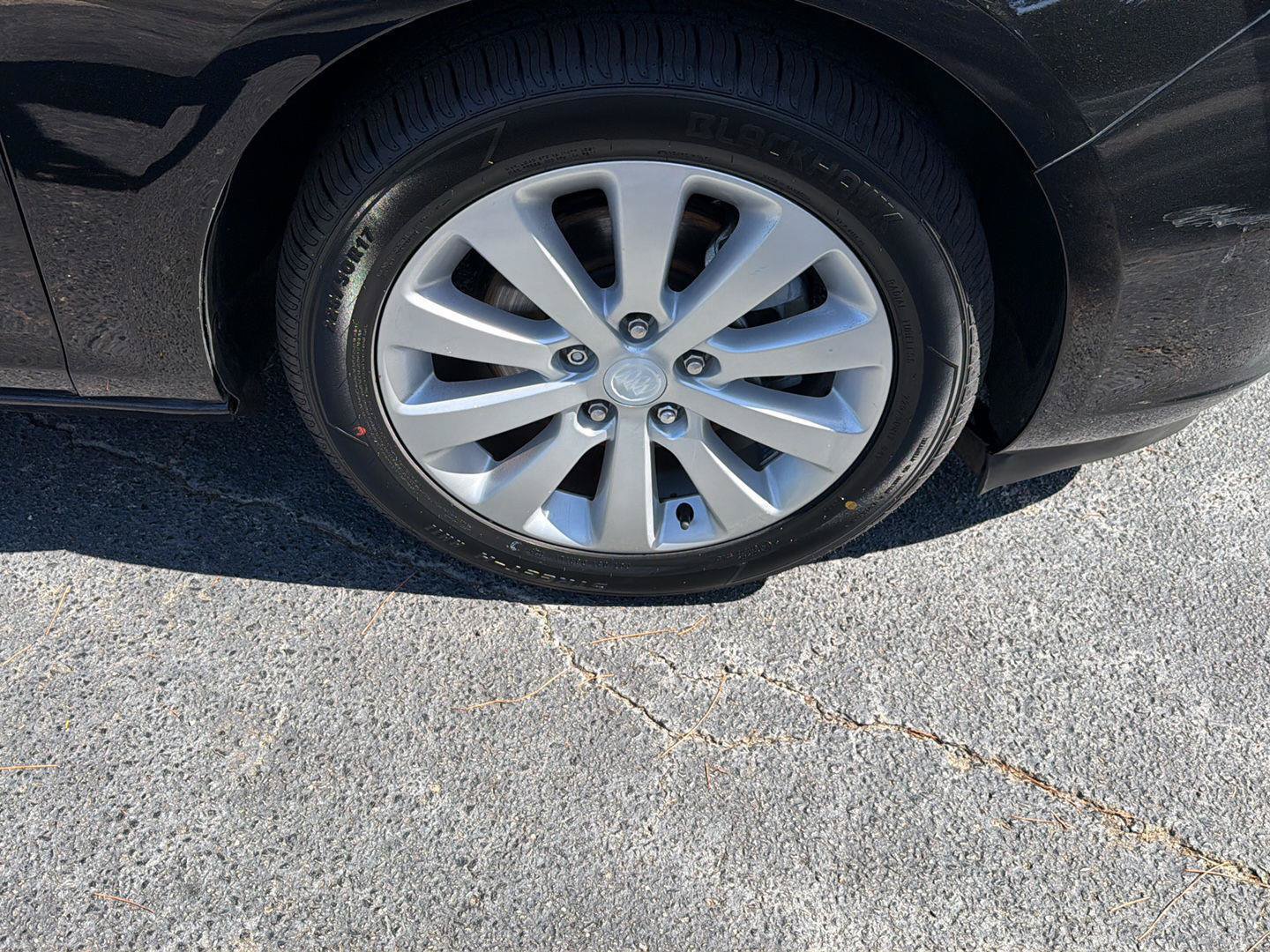 Used 2016 Buick Verano FWD image 37