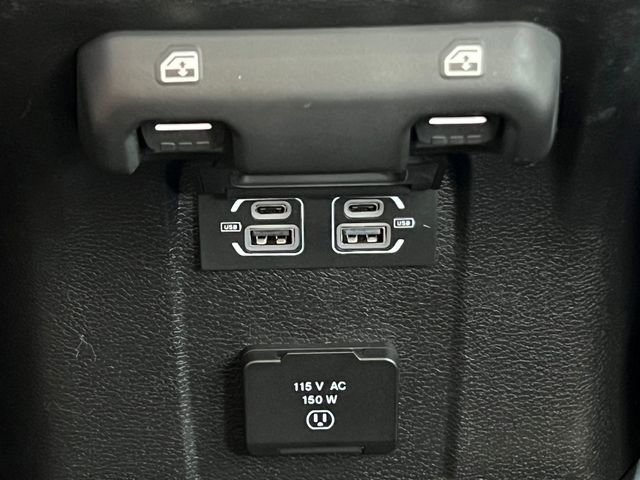 Used 2024 Jeep Wrangler Unlimited Sahara AWD/4WD image 42