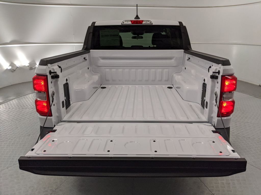 New 2025 Ford Maverick XLT w/ Equipment Group 302A image 24