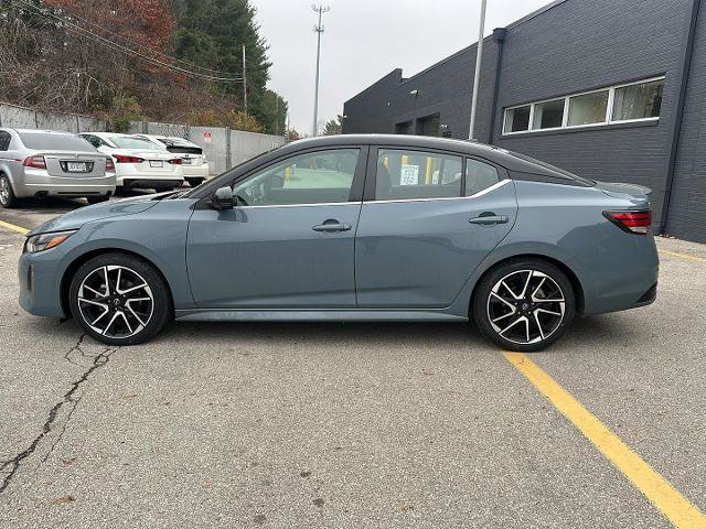Certified 2024 Nissan Sentra SR w/ SR Premium Package image 1