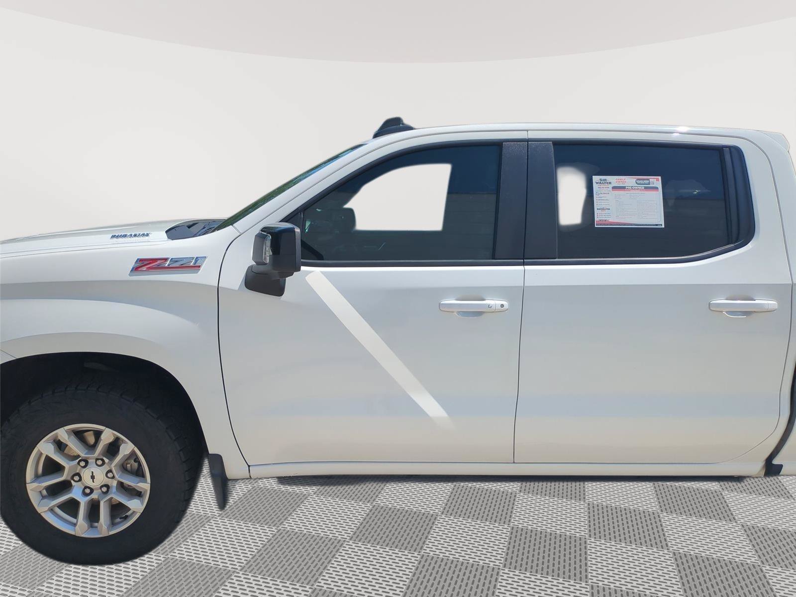Used 2024 Chevrolet Silverado 1500 RST AWD/4WD image 13