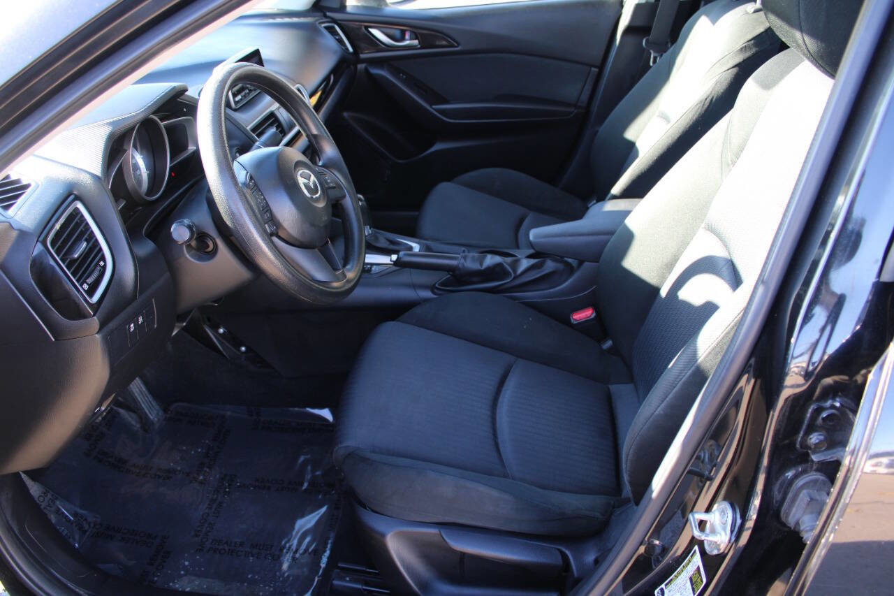 Used 2014 MAZDA MAZDA3 i Sport image 11