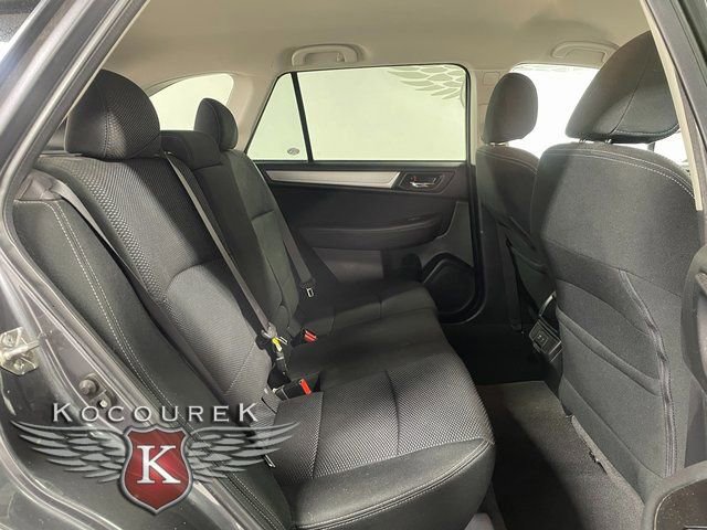 Used 2019 Subaru Outback 2.5i Premium image 21