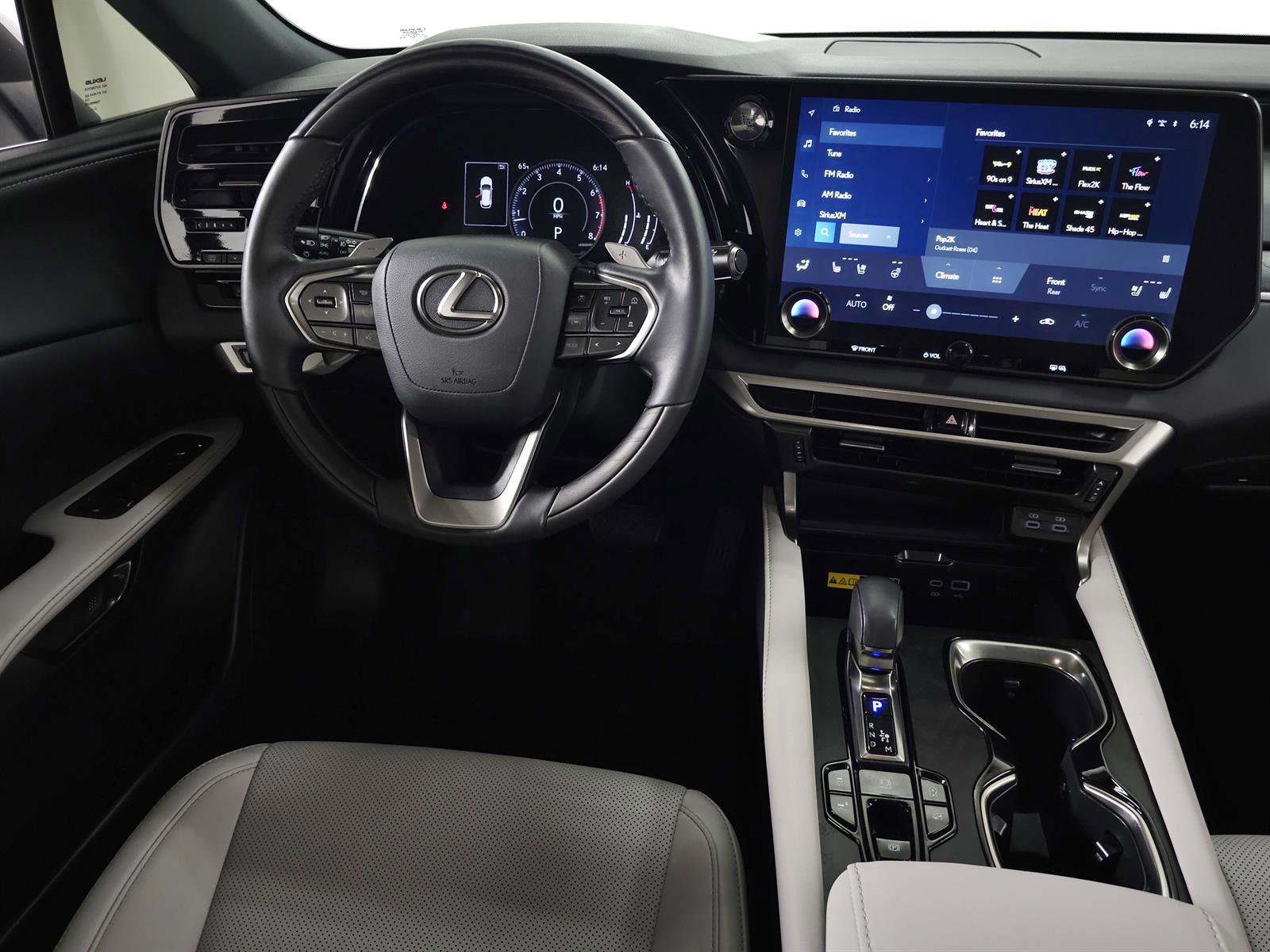 Used 2023 Lexus RX 350 Premium w/ Accessory Package (Z1) image 17