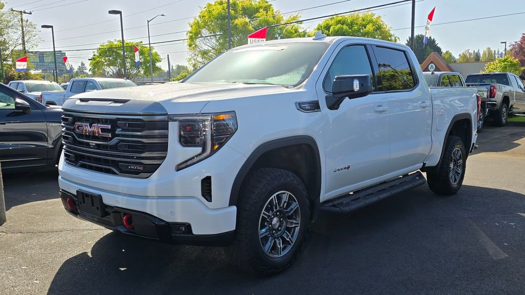 Used 2024 GMC Sierra 1500 AT4 w/ Technology Package AWD/4WD image 47