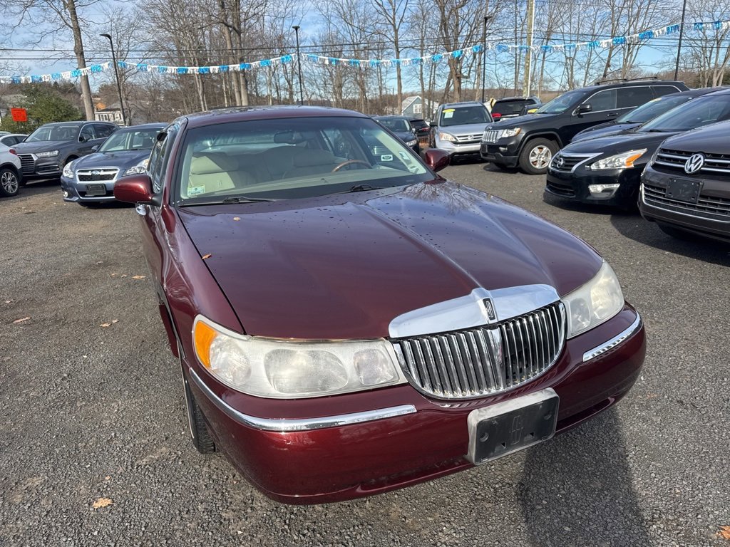 Used 2000 Lincoln Town Car Cartier image 5
