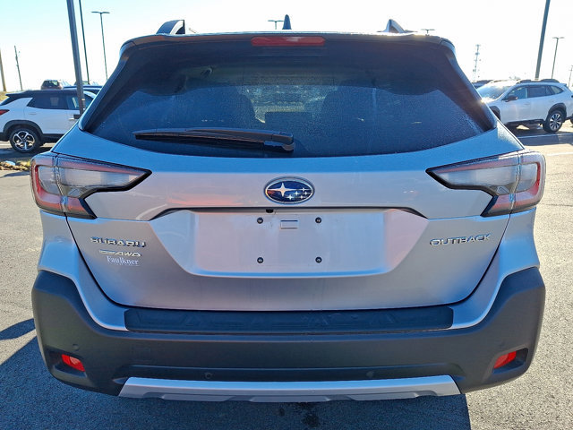 Certified 2023 Subaru Outback Limited image 6