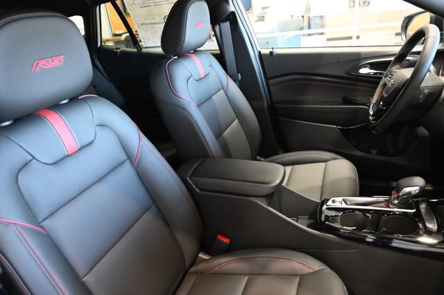 New 2026 Chevrolet Trax RS w/ Driver Confidence Package FWD image 8