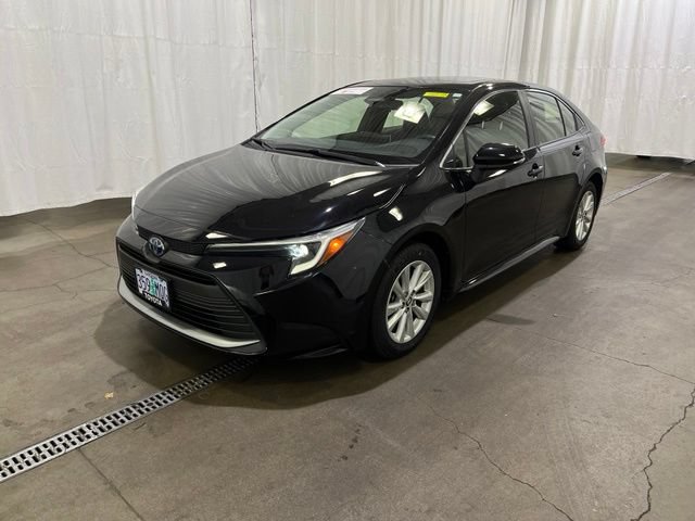 Certified 2024 Toyota Corolla XLE FWD image 7