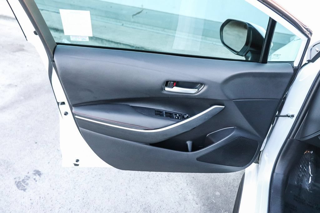 Used 2023 Toyota Corolla SE w/ SE Premium Package FWD image 25
