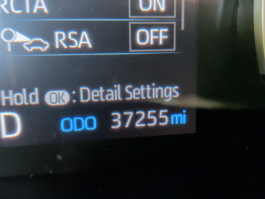 Used 2022 Toyota RAV4 XLE AWD/4WD image 17