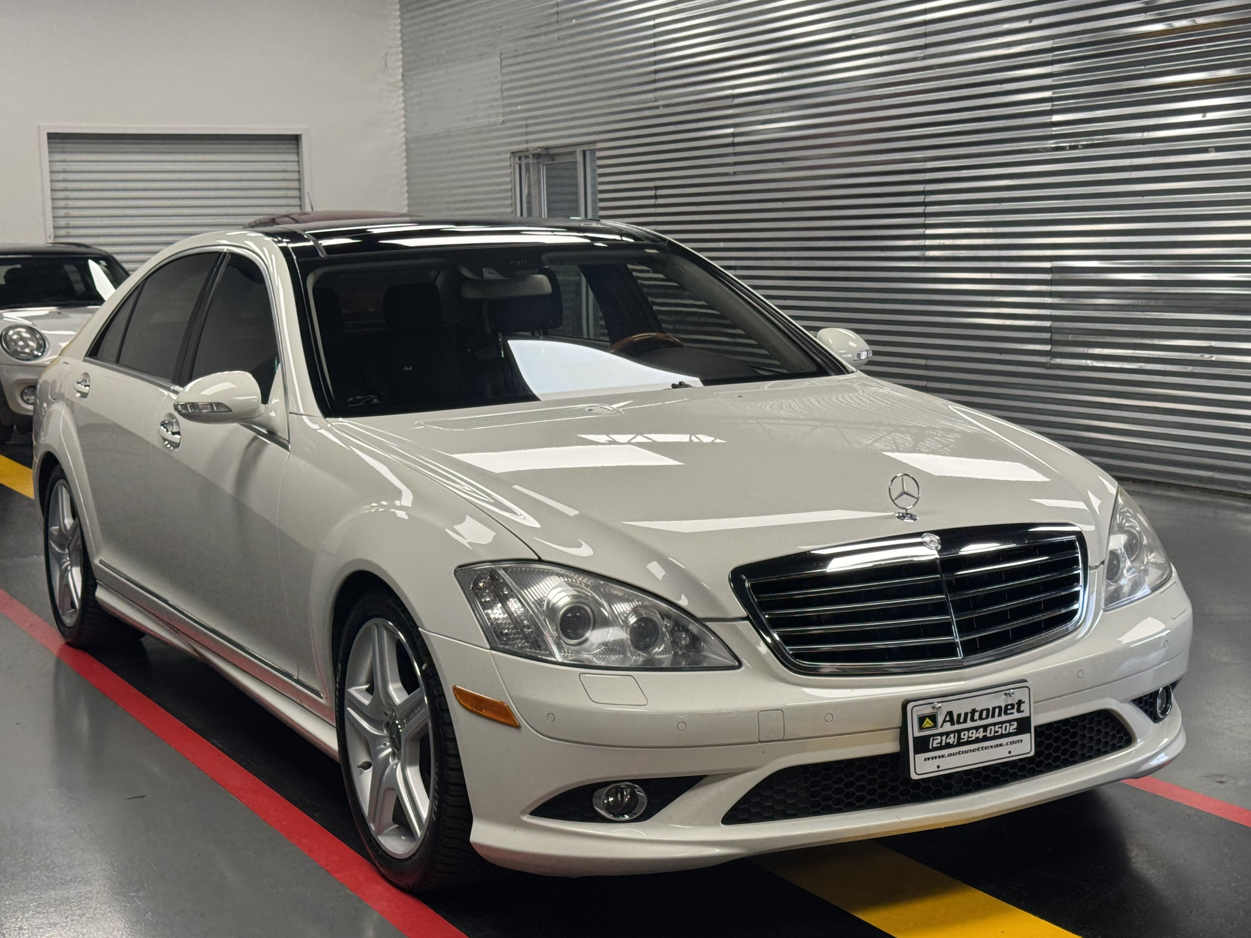 Used 2009 Mercedes-Benz S 550 4MATIC image 8