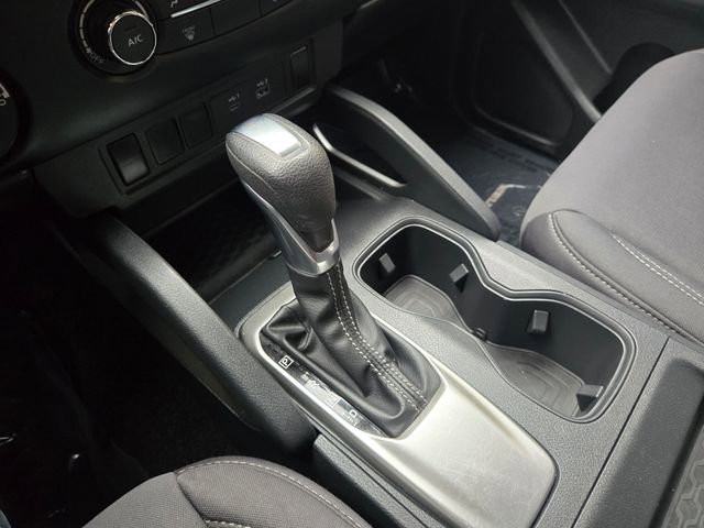 Used 2022 Nissan Frontier SV image 34